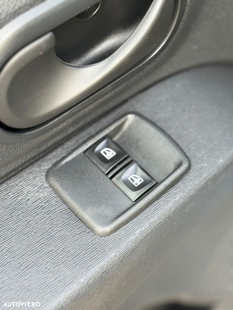 Dacia Lodgy TCe 115 Stepway - 17