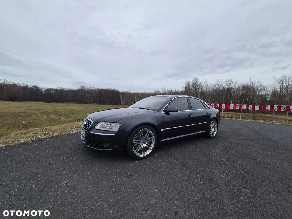 Audi A8 4.2 TDI Quattro - 10