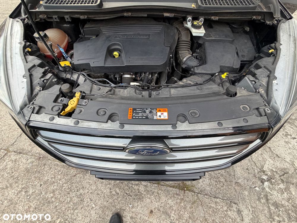 Ford Kuga 2.0 TDCi 2x4 ST-Line - 32