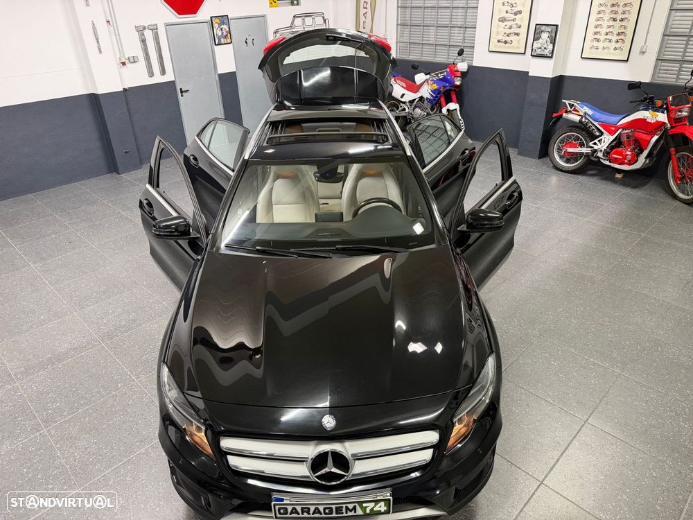 Mercedes-Benz GLA 220 CDI 7G-DCT AMG Line - 11
