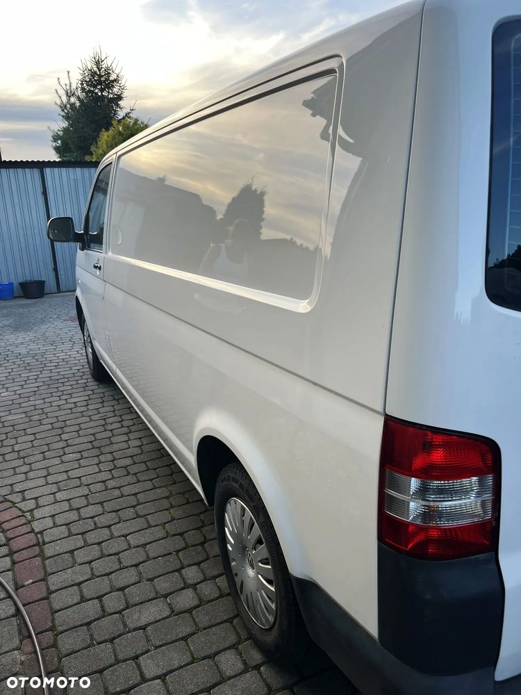 Volkswagen Transporter T5 TDI L2 - 11