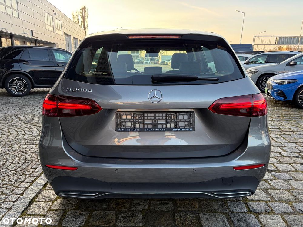 Mercedes-Benz Klasa B 200 d Progressive 8G-DCT - 5