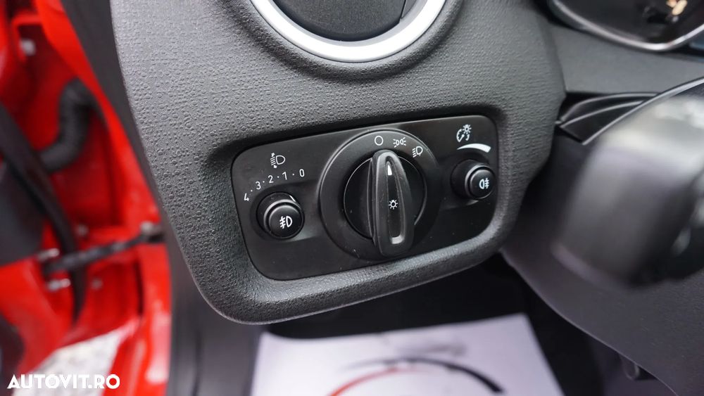 Ford Fiesta 1.0 EcoBoost Start-Stop ST-LINE - 14