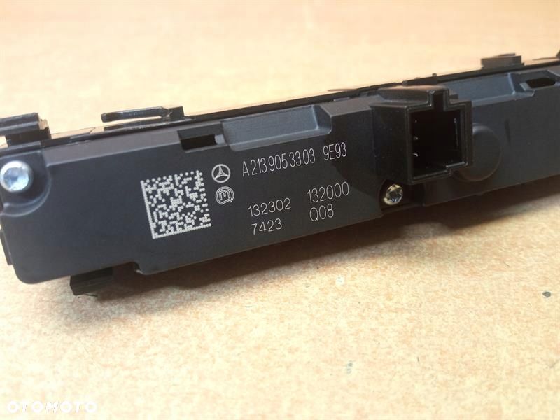 PANEL PRZYCISK ASYSTENTA MERCEDES W213 A2139053303 - 2