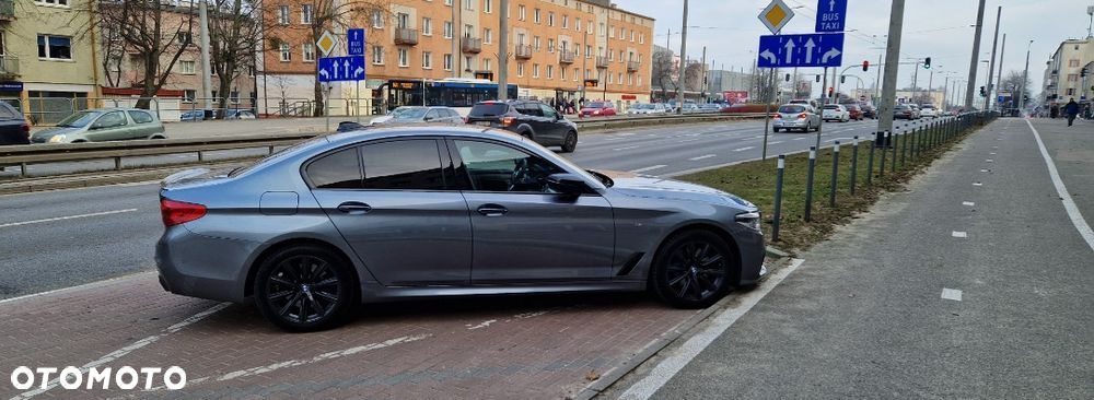 BMW Seria 5 530i xDrive M Sport sport - 12