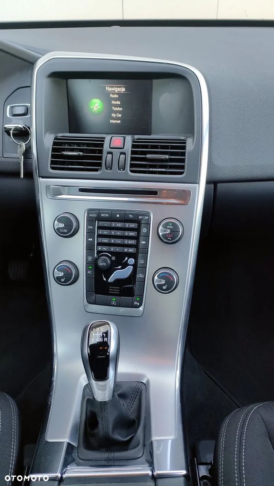 Volvo XC 60 - 18