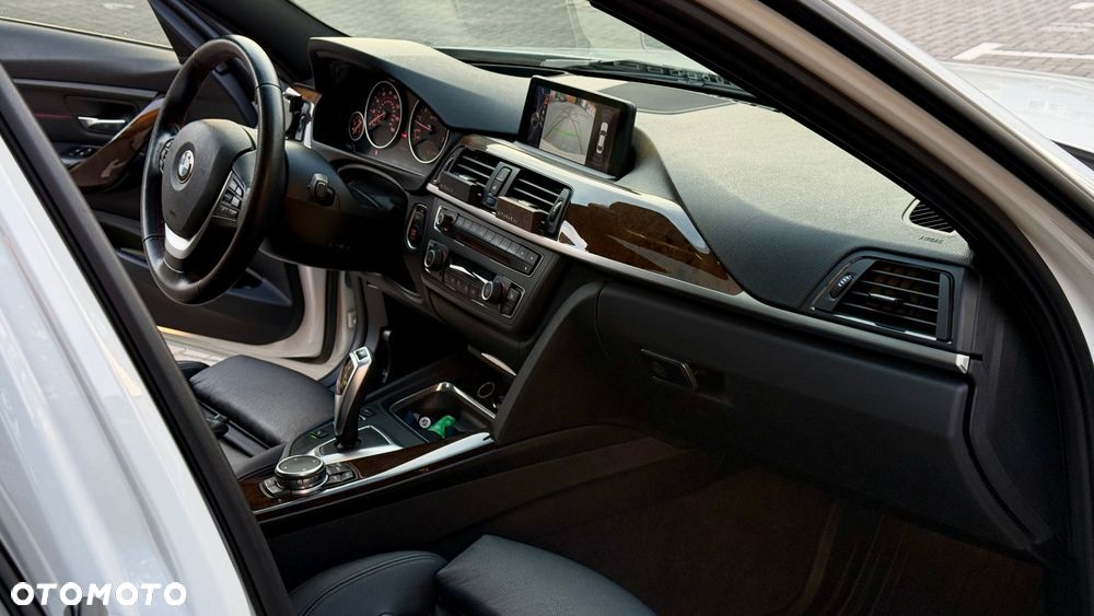 BMW Seria 3 - 15