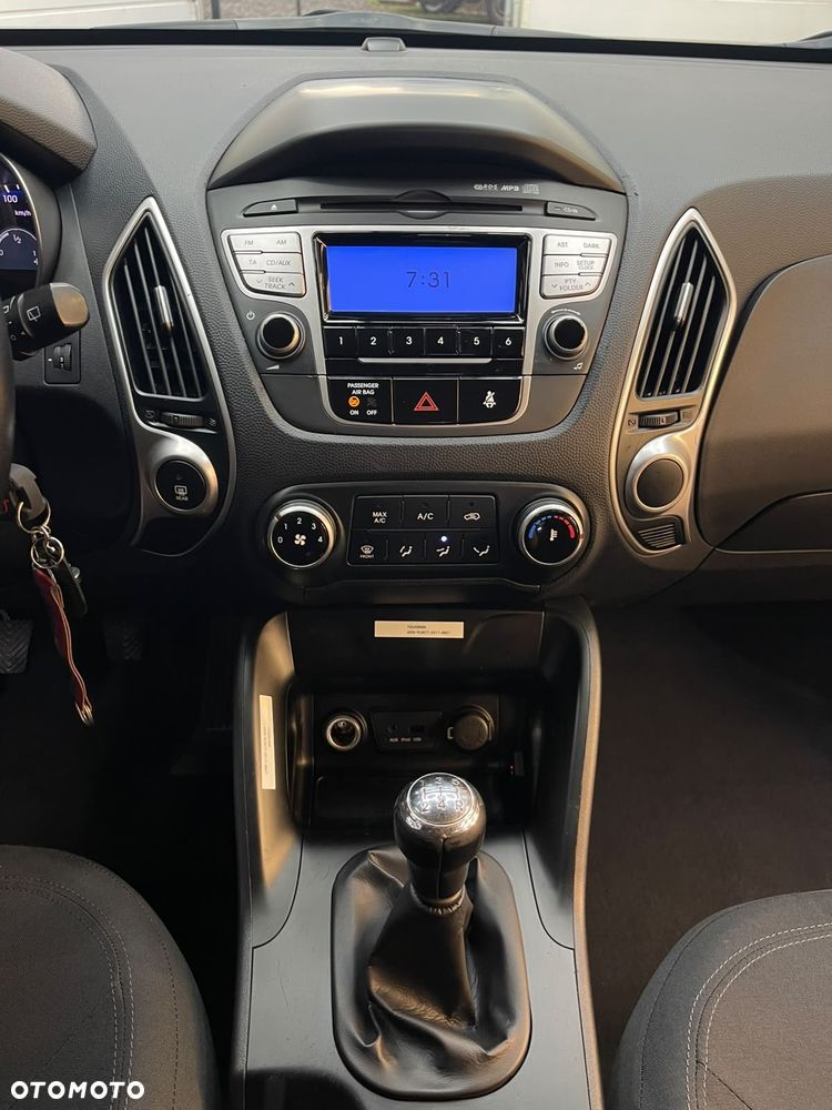 Hyundai ix35 2.0 4WD Premium - 29