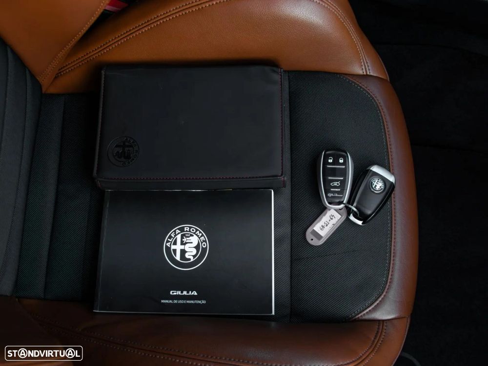 Alfa Romeo Giulia 2.2 D Super AT8 - 33