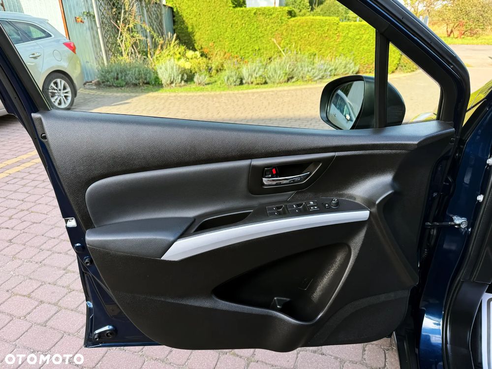 Suzuki SX4 S-Cross 1.4 Boosterjet Allgrip Comfort+ - 35