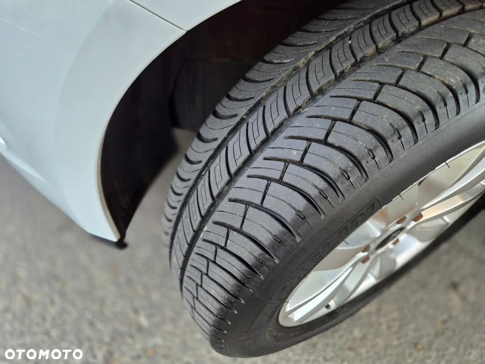 Kia Ceed 1.6 GDI Platinum Edition - 20