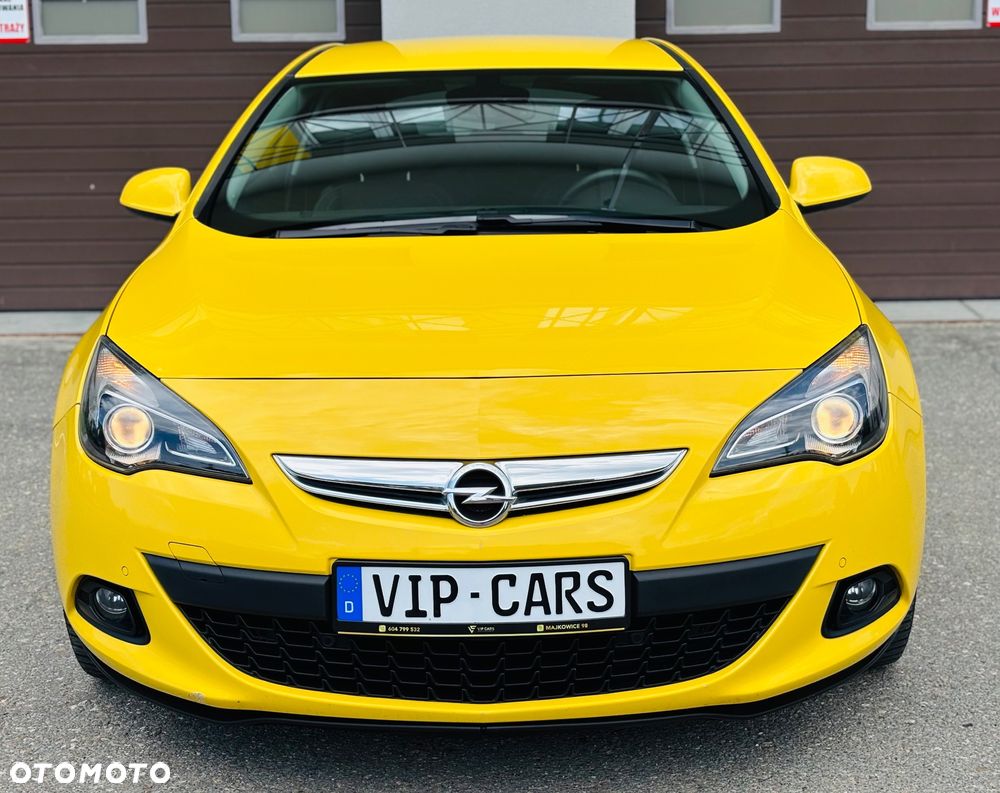 Opel Astra GTC 1.6 Turbo Edition - 2