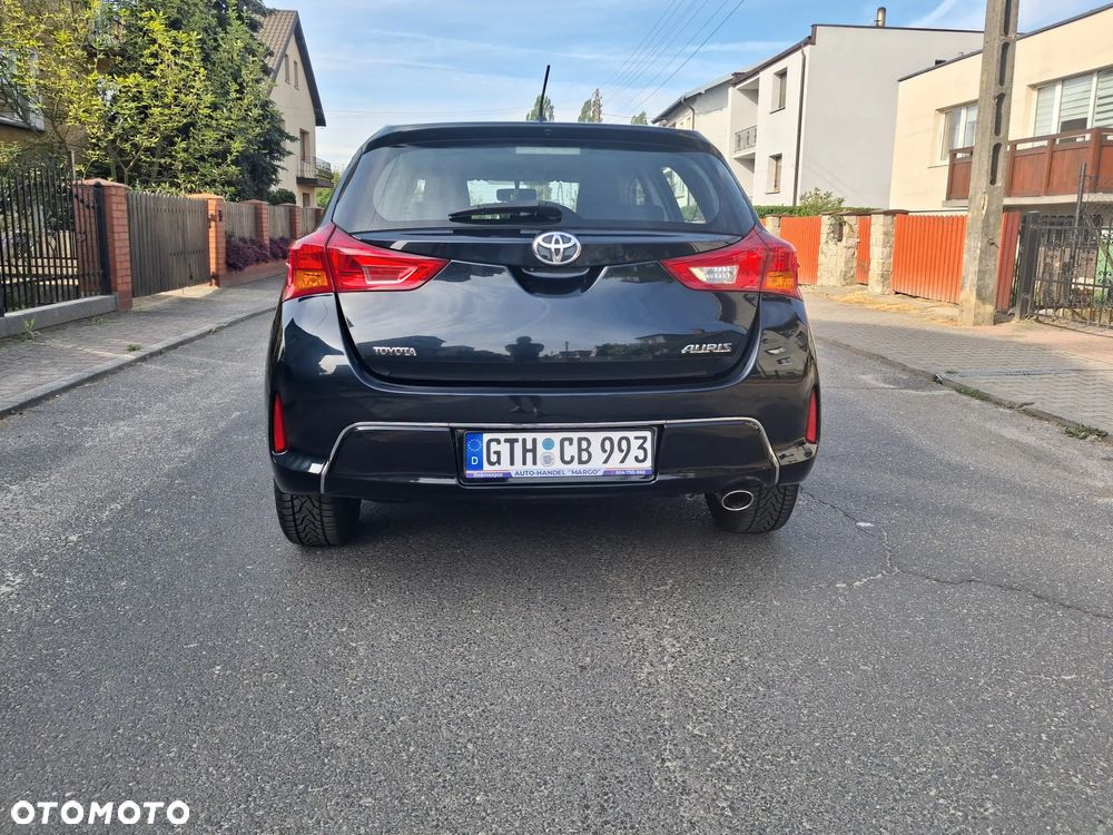 Toyota Auris 1.6 Executive - 7
