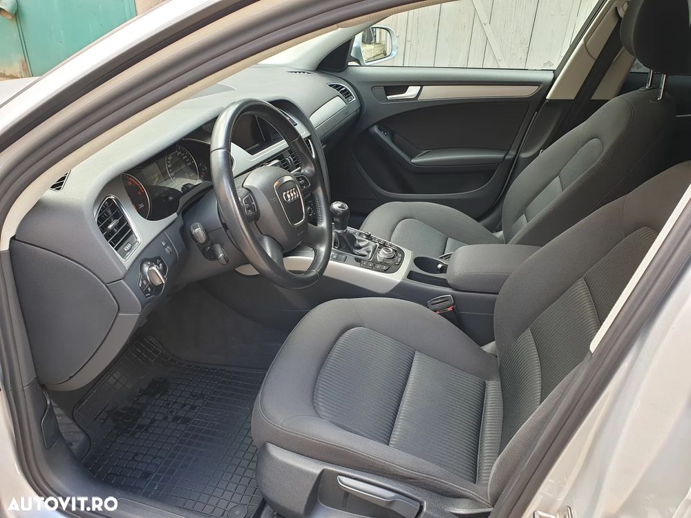 Audi A4 Limuzina 2.0 TDI B8 - 9