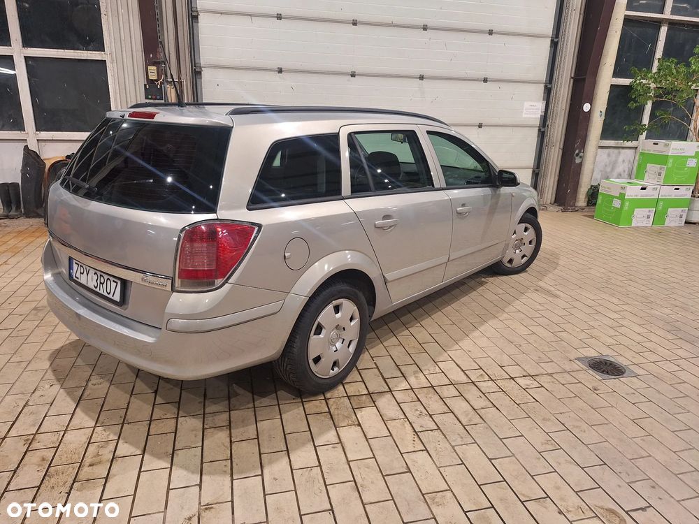 Opel Astra - 11