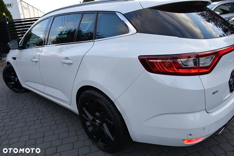 Renault Megane ENERGY TCe 205 EDC GT - 30
