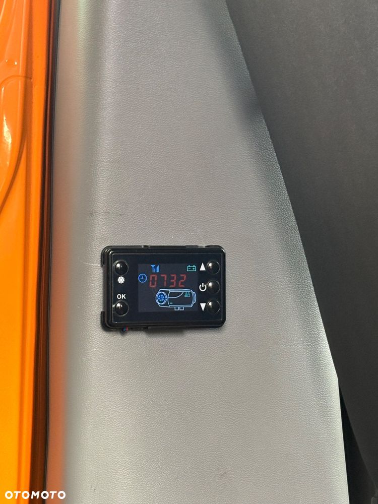 Mercedes-Benz Sprinter - 29