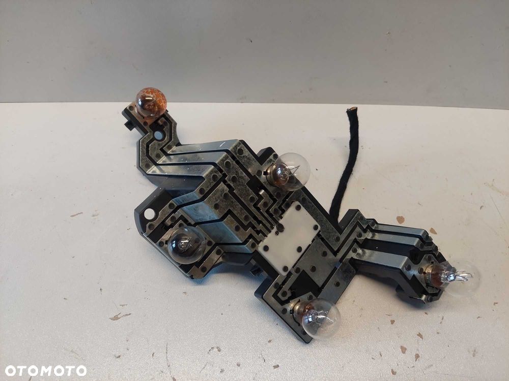 Peugeot 407 Sedan Wkład lampy Prawy tył