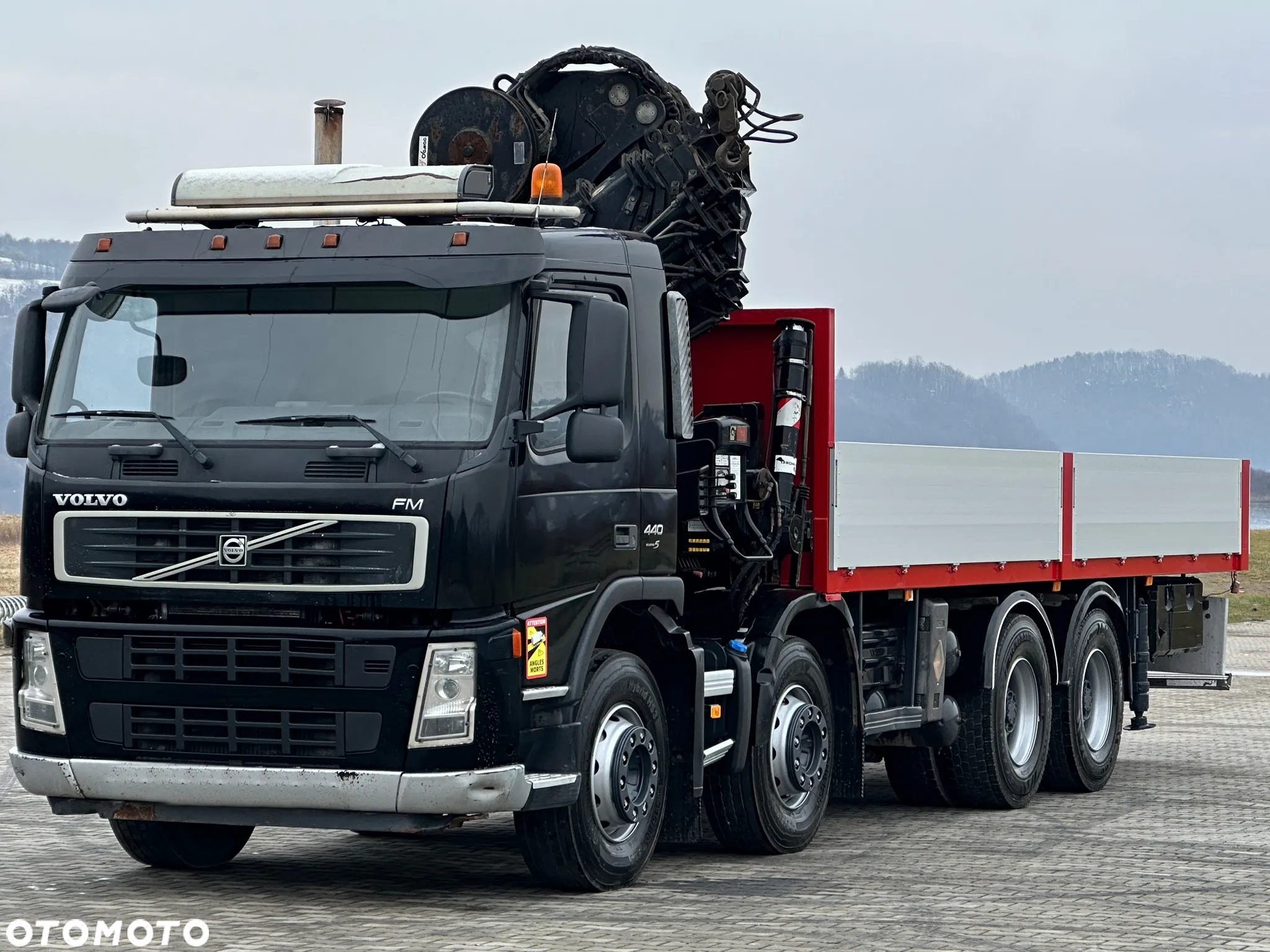 Volvo FM 440 * PLATFORMA 7,30 m * HIAB 377 E - 7 HIDUO + PILOT / 8x4 - 4