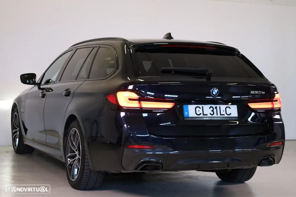 BMW 530 e Pack Desportivo M - 4