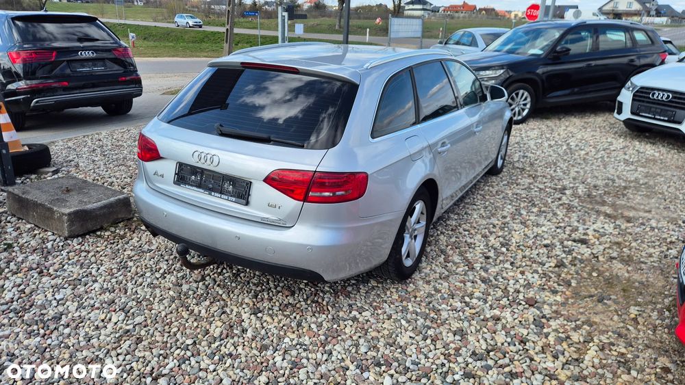 Audi A4 Avant 1.8 TFSI Ambiente - 12