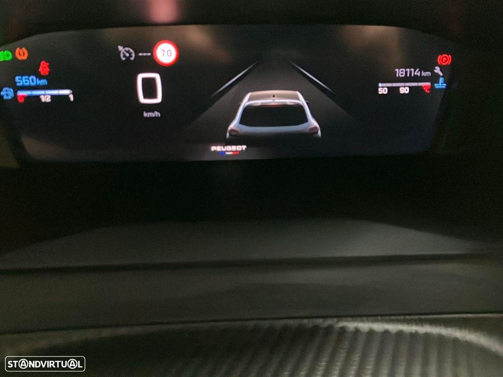 Peugeot 208 - 13
