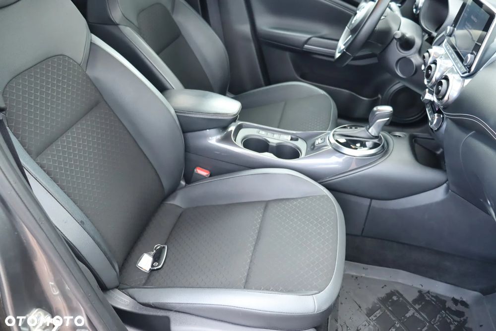 Nissan Juke 1.6 Hybrid N-Connecta AMT - 31