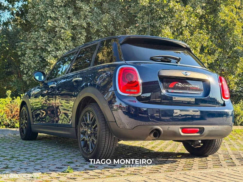 MINI 5 Portas One D - 24