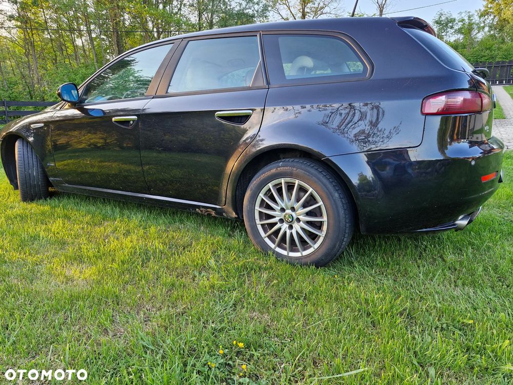Alfa Romeo 159 1.9 JTDM 16V DPF Automatik Distinctive - 18