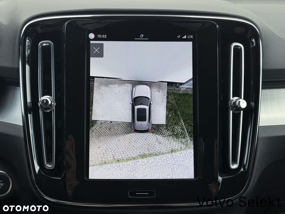 Volvo XC 40 - 28