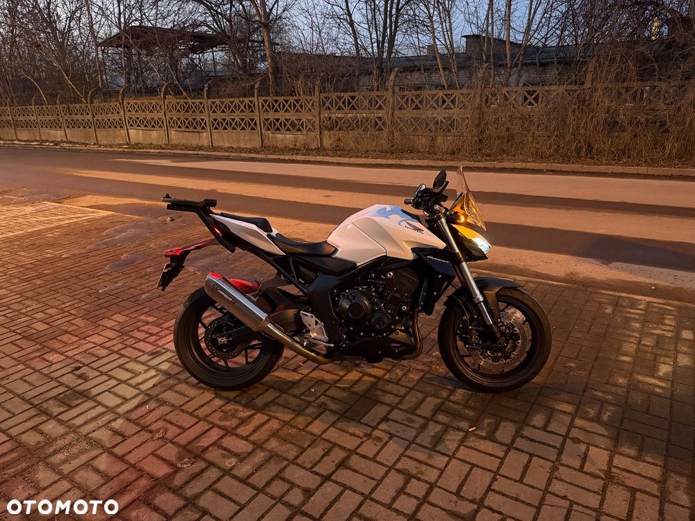 Honda Hornet - 2