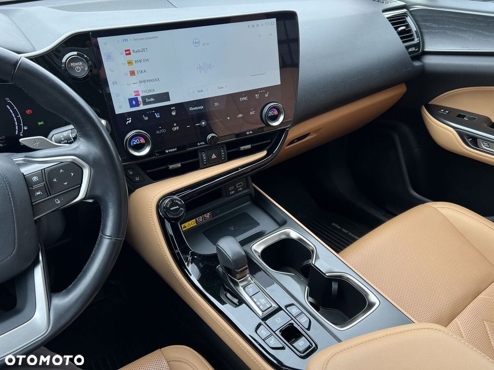 Lexus NX - 25