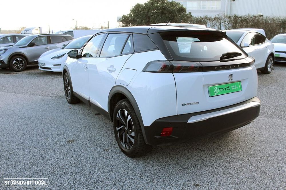 Peugeot e-2008 50 kWh Active Pack - 8