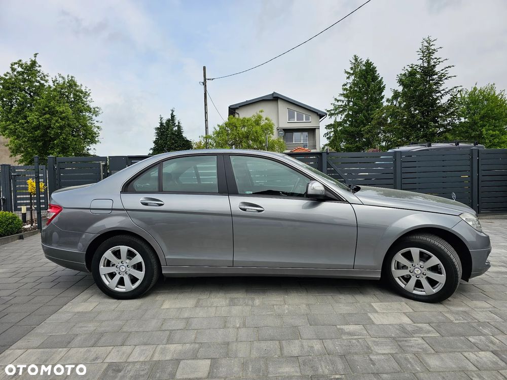 Mercedes-Benz Klasa C 180 Kompressor Automatik Avantgarde - 18