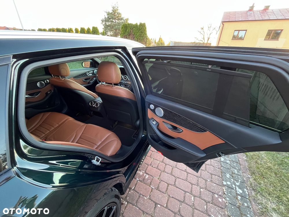 Mercedes-Benz Klasa C 43 AMG 4MATIC - 14