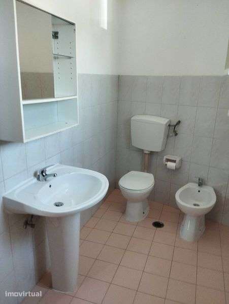 Casa para alugar em Montachique - Grande imagem: 3/8