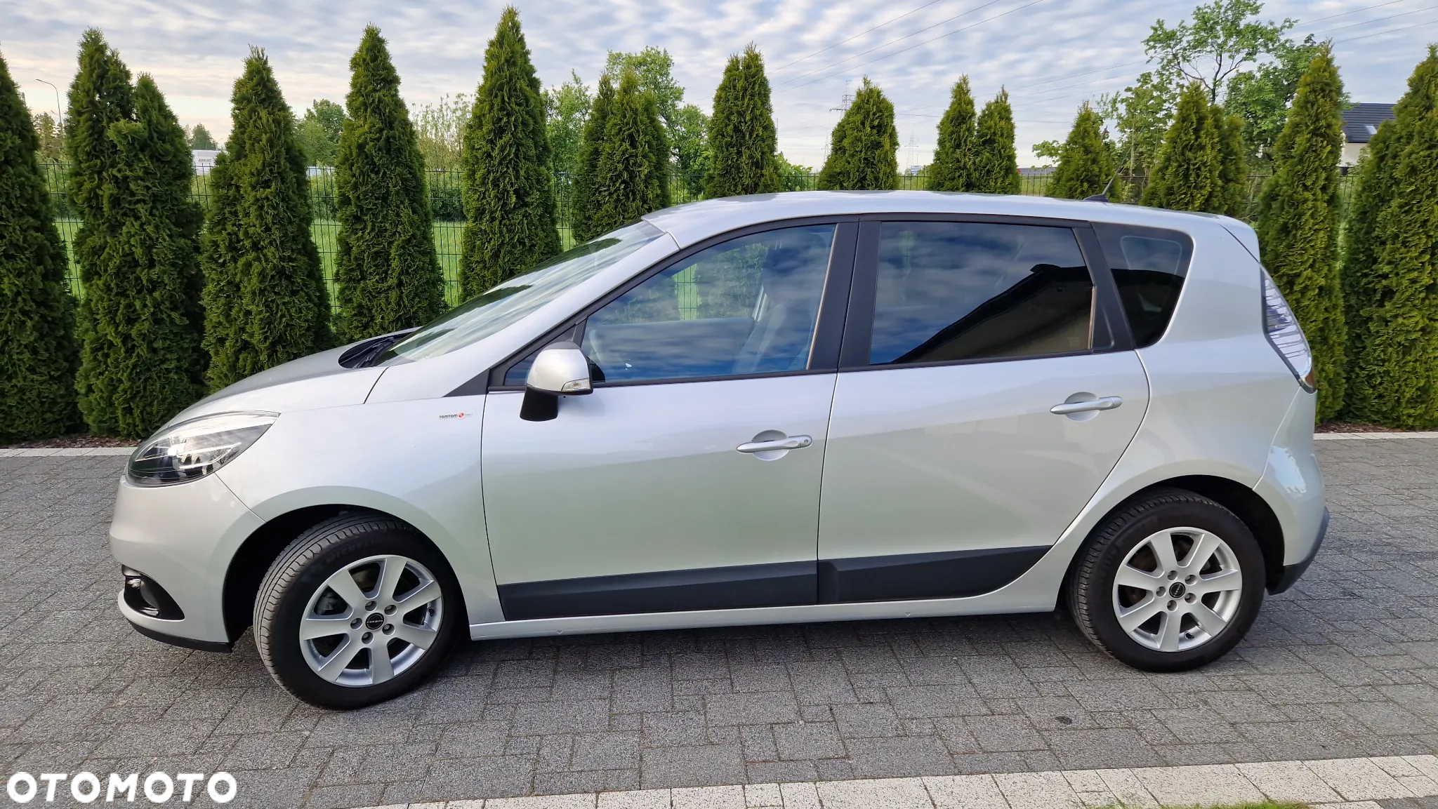 Renault Scenic 1.6 16V 110 TomTom Edition - 3