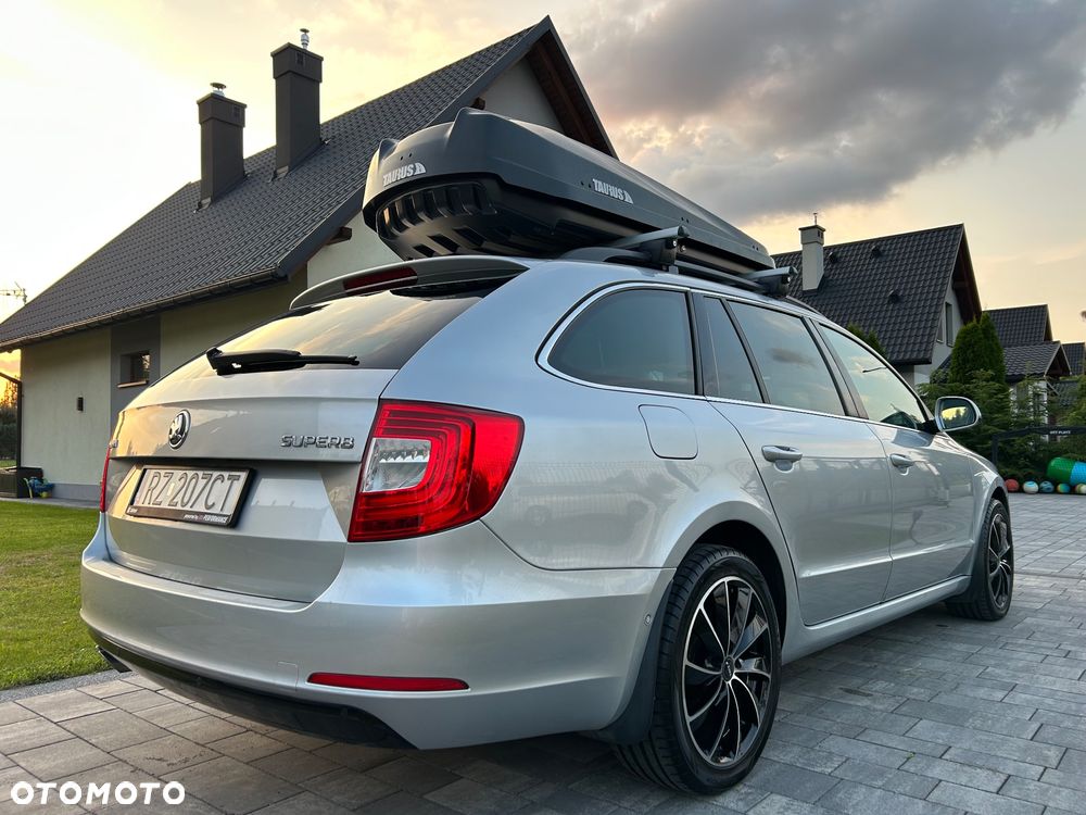Skoda Superb 2.0 TDI Ambition DSG - 7