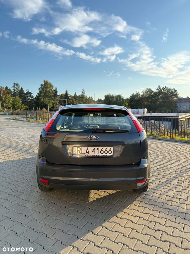 Ford Focus 1.6 Trend - 6