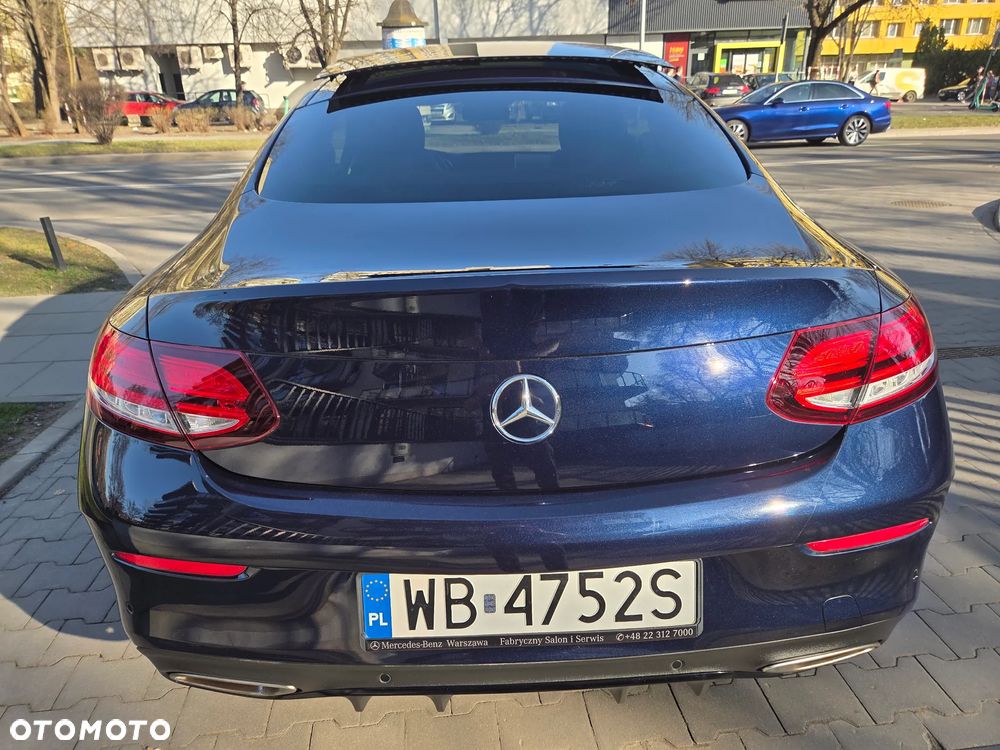 Mercedes-Benz Klasa C 200 4MATIC 9G-TRONIC - 9
