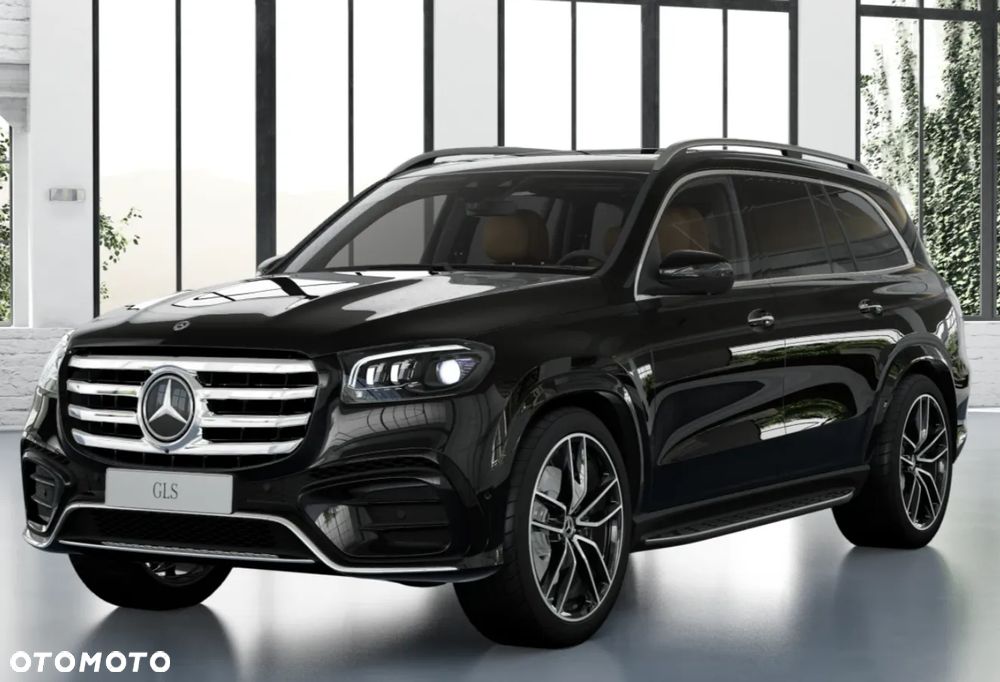 Mercedes-Benz GLS - 12