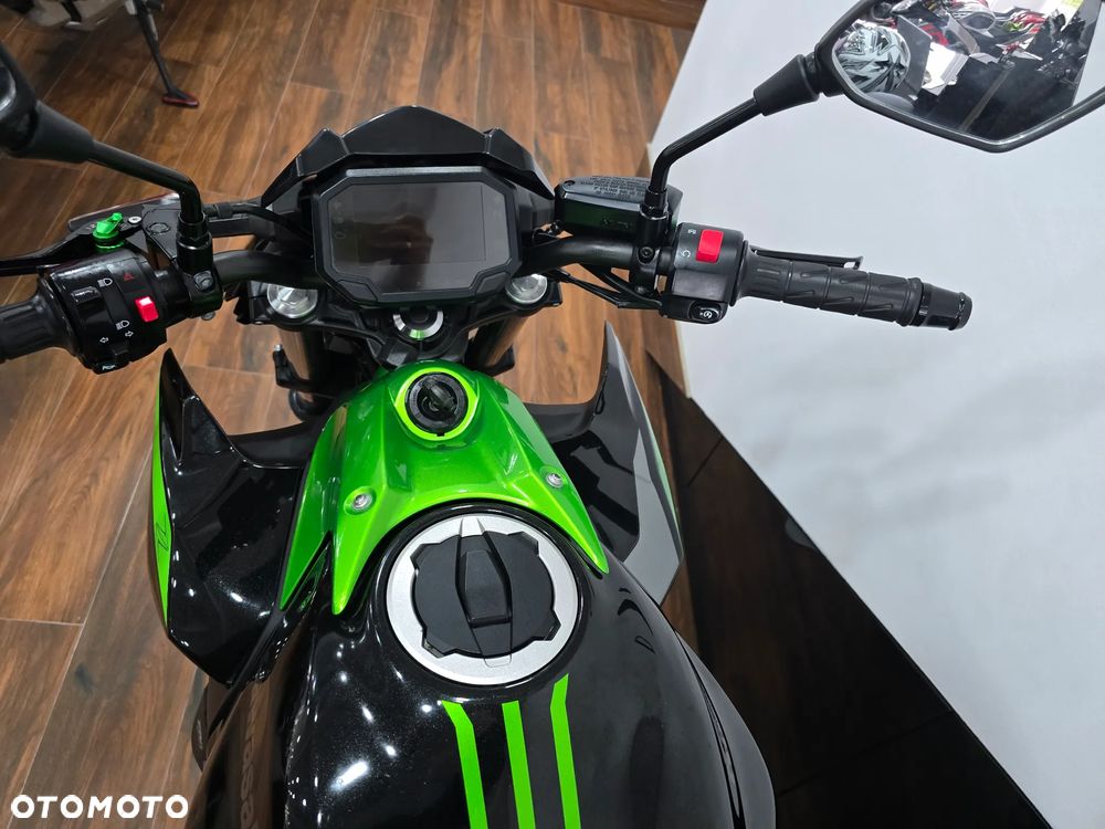 Kawasaki Z 650 - 25