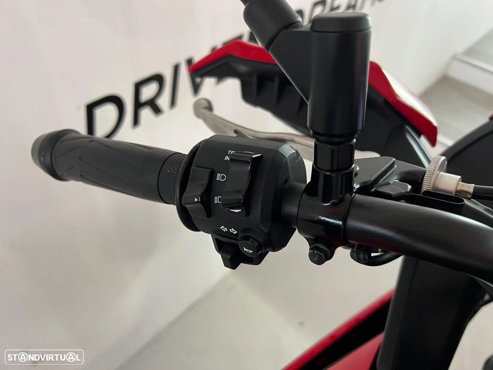 Yamaha Tracer 7 - Também para carta A2 - 11