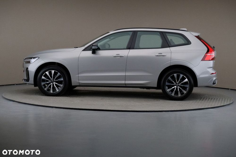 Volvo XC 60 B5 B AWD Plus Bright - 4