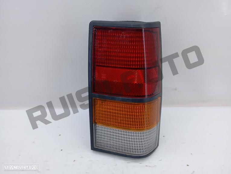 Farolim Trás Painel Direito  Opel Corsa A [1982_1993] 1.5 D - 1