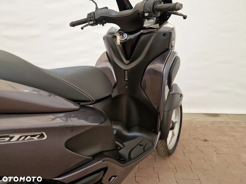 Yamaha Tricity - 22