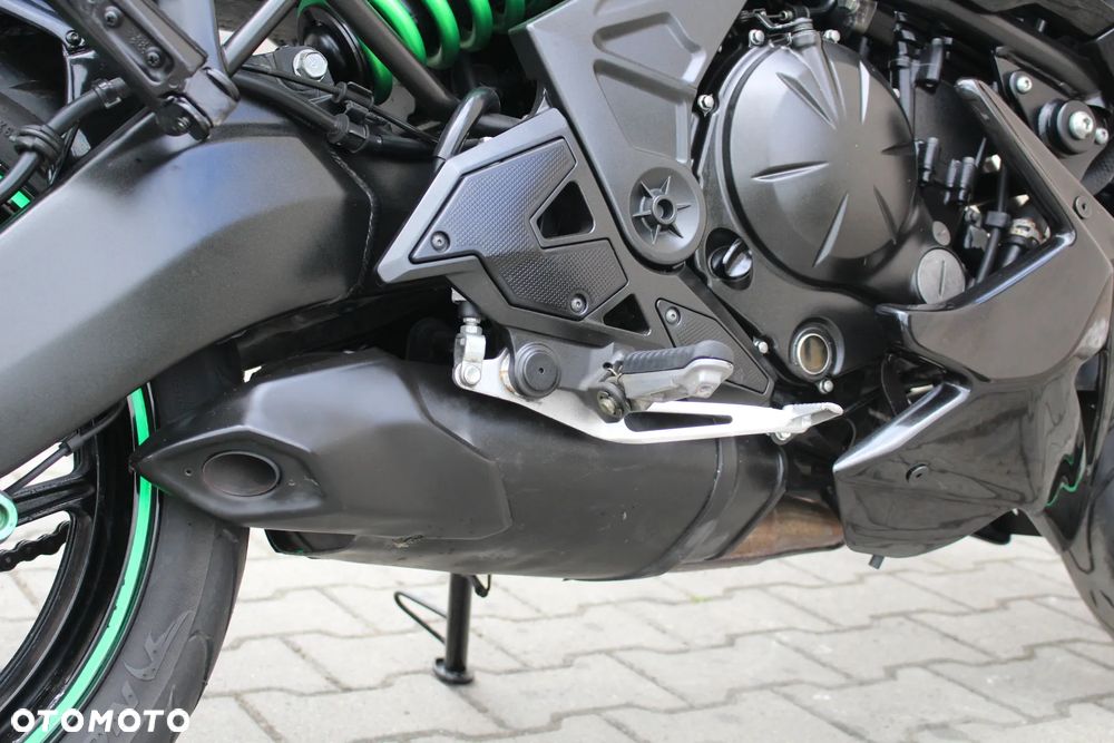 Kawasaki Versys 650 - 40