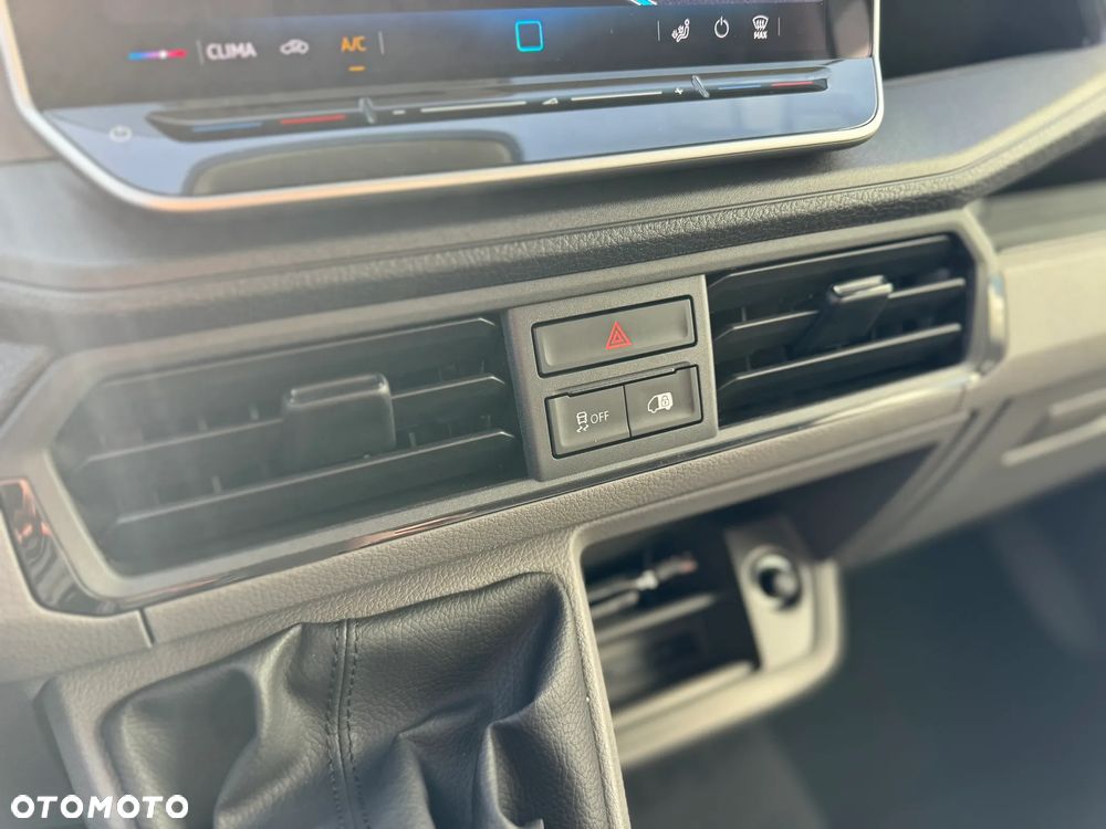 Volkswagen Crafter Furgon - 16