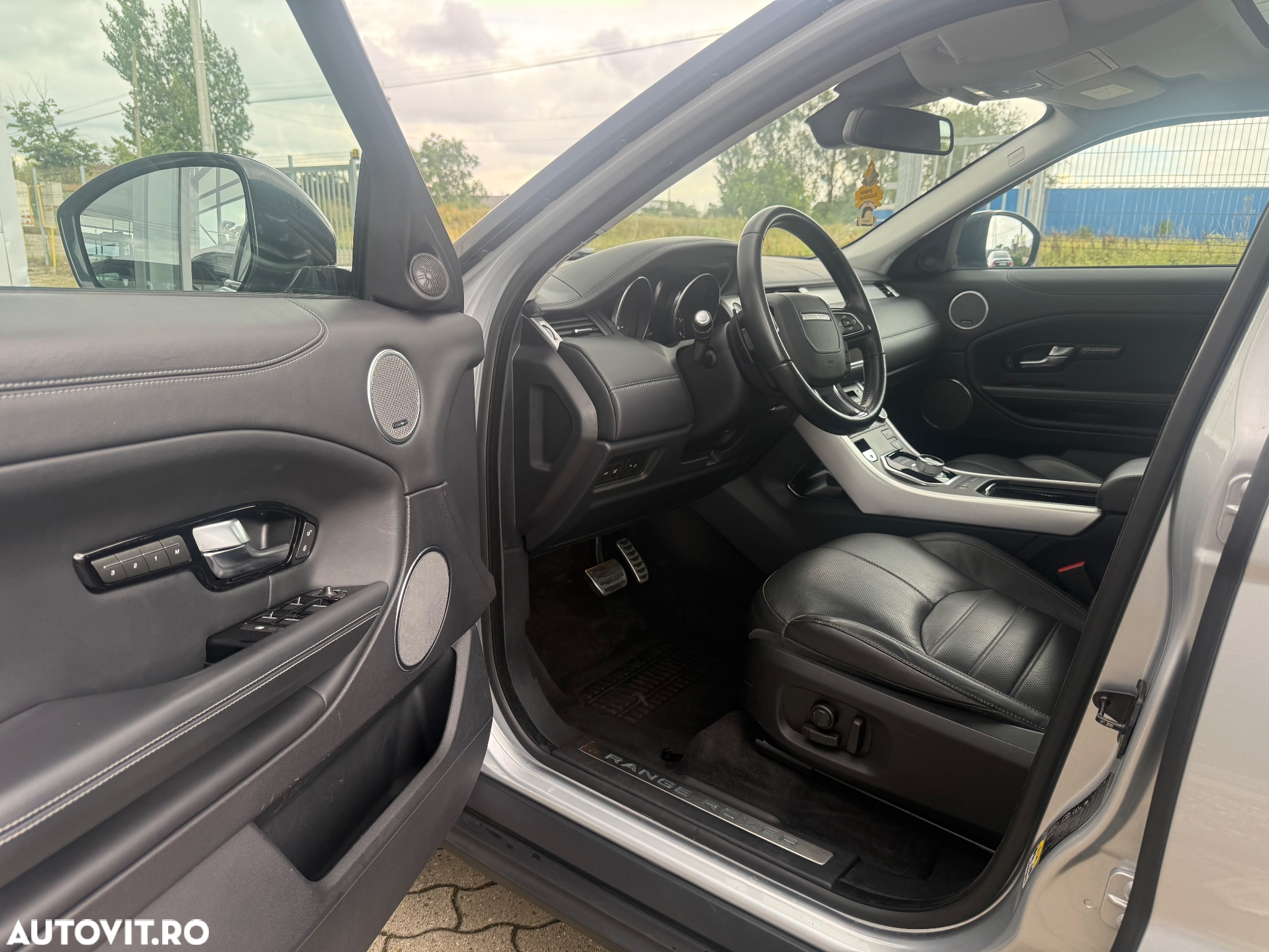 Land Rover Range Rover Evoque 2.0 D150 R-Dynamic HSE - 15