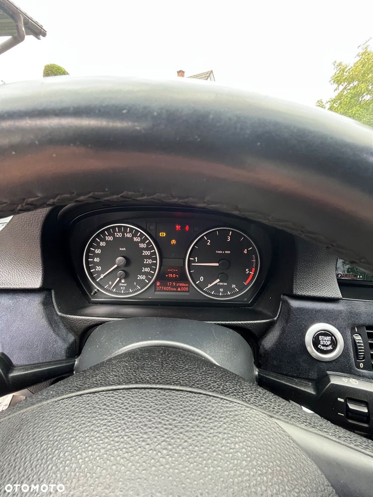 BMW Seria 3 320d - 10